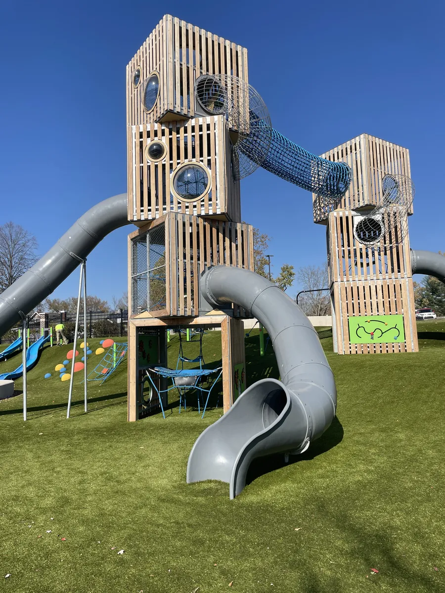 Playground Grass Ultra