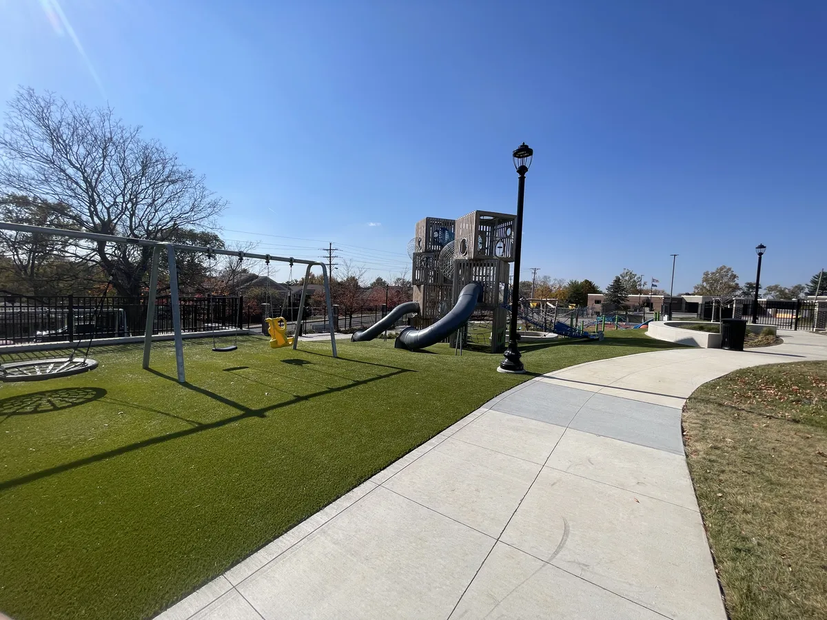 Playground Grass Ultra