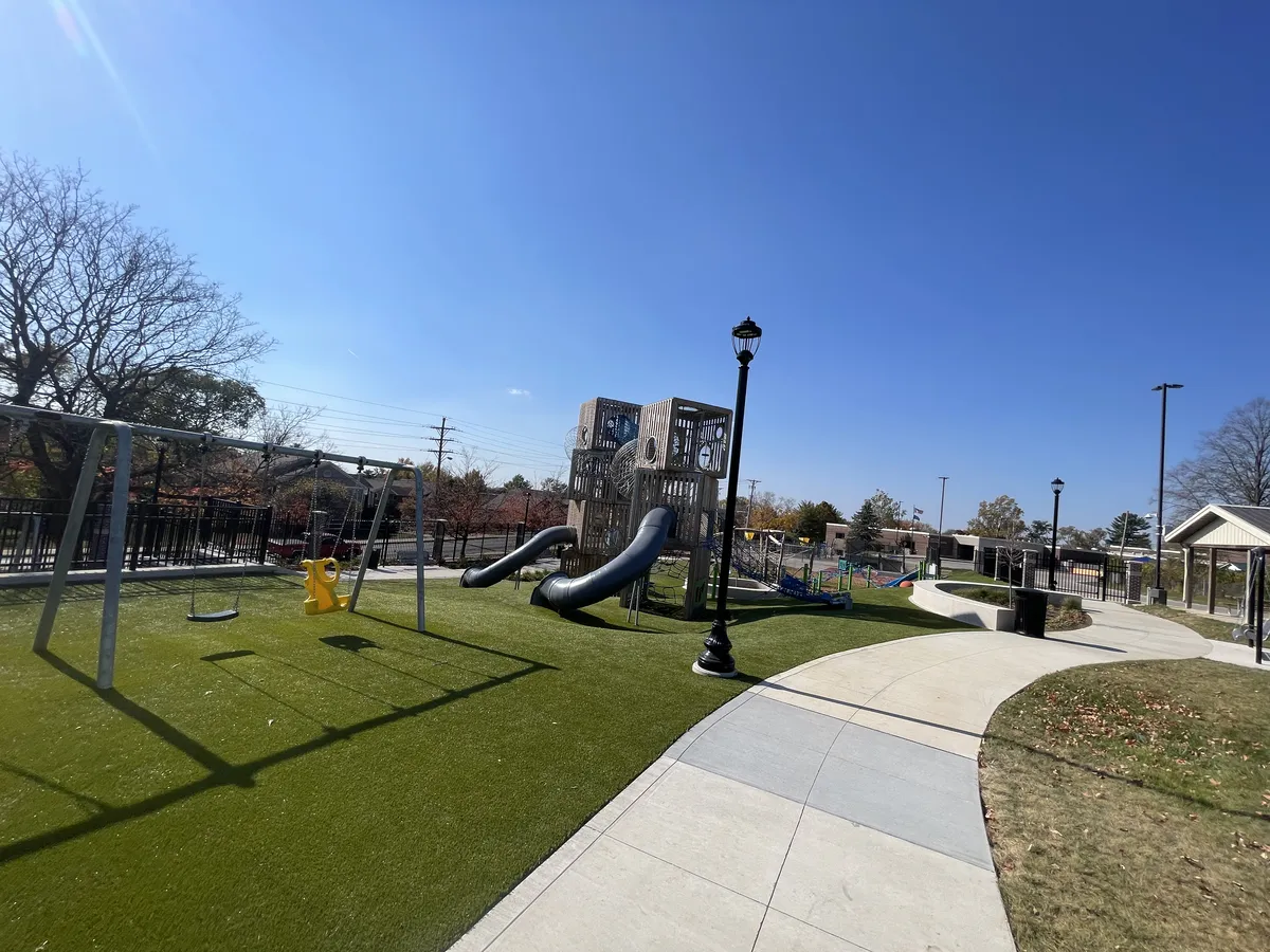 Playground Grass Ultra