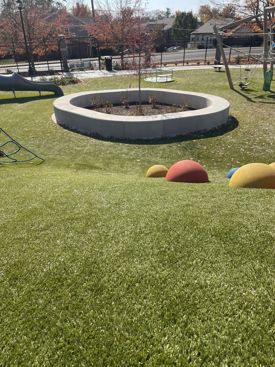 Playground Grass Ultra
