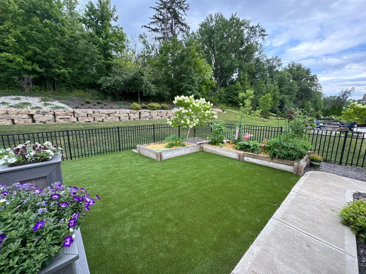 K9Grass Endura