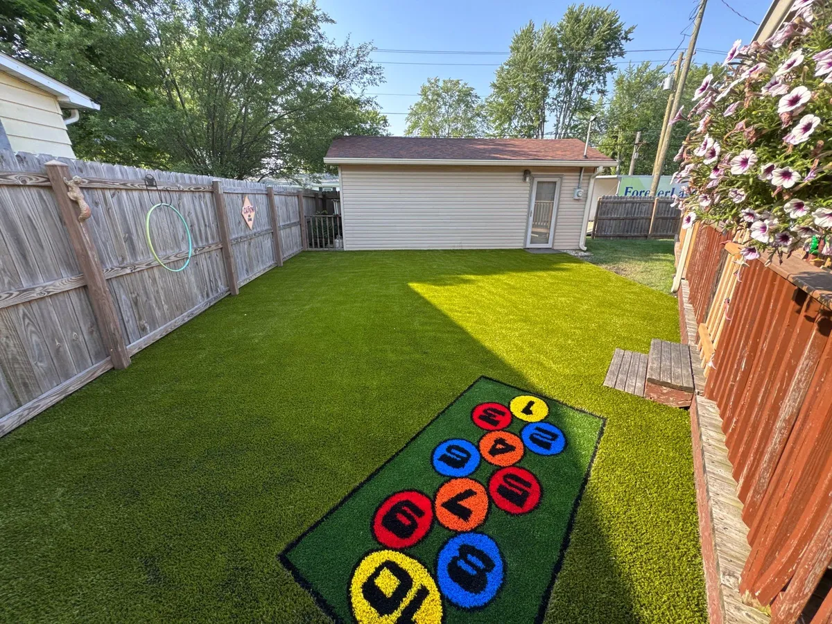 Playground Grass Ultra